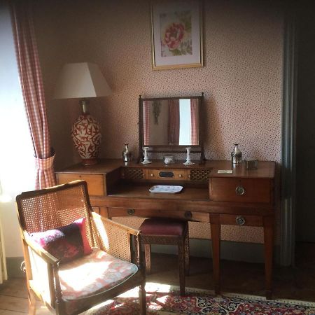 Maison Delmas Bed and Breakfast Puy-lʼÉvêque Exteriör bild