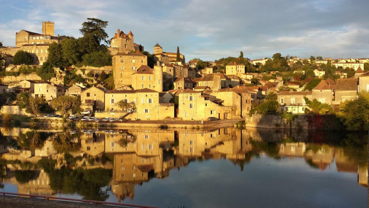 Maison Delmas Bed and Breakfast Puy-lʼÉvêque Exteriör bild